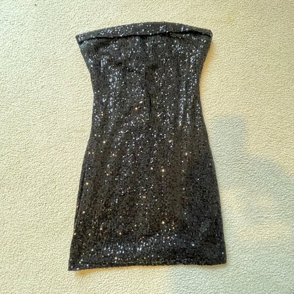 Black Canton Walker Dress - Picture 1 of 5